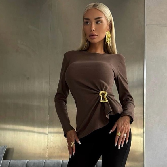 Schiaparelli Tops - Brown Long-Sleeve Twist-Front Top with Gold Keyhole Accent